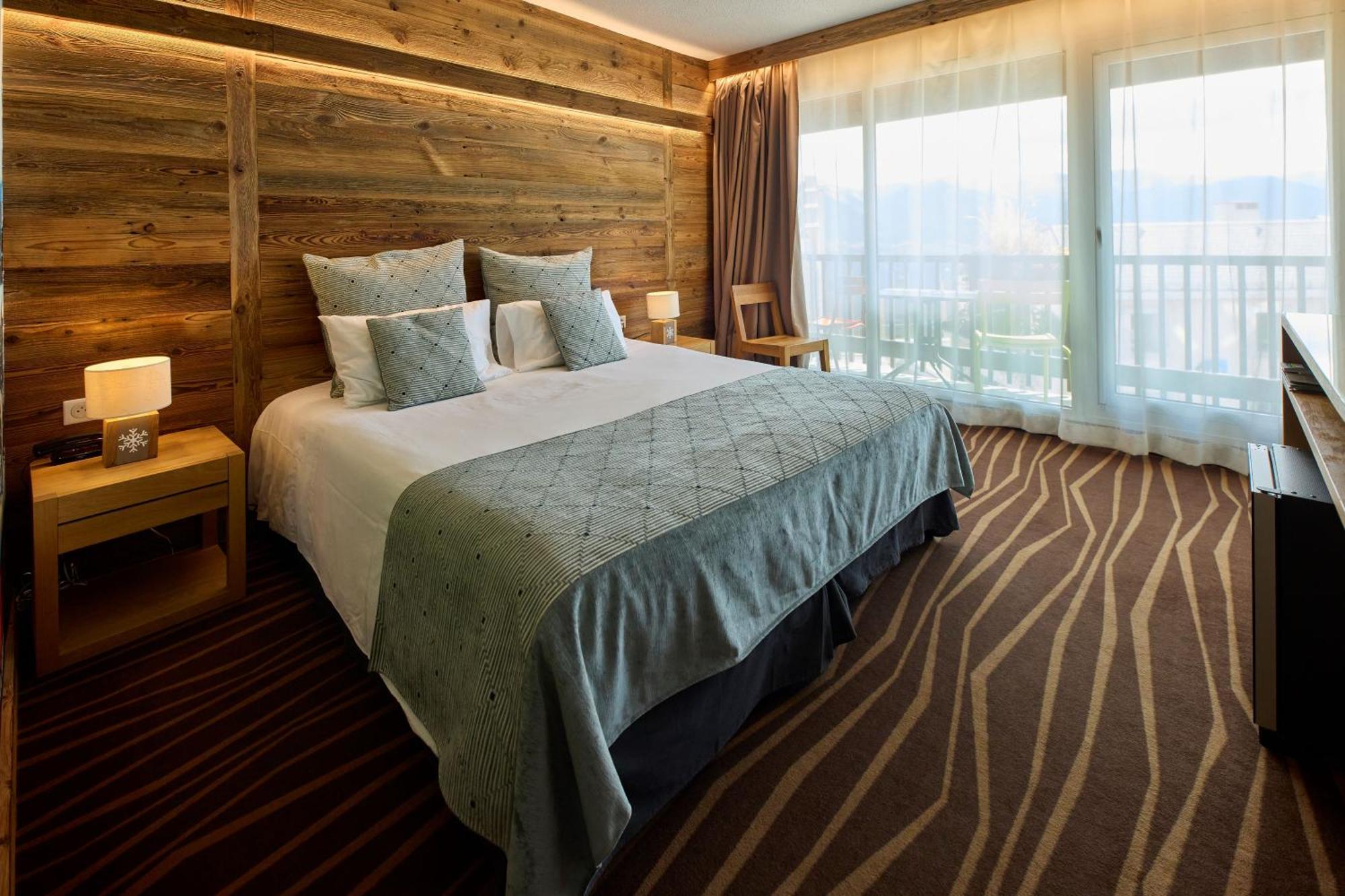 Hotel Le Grand Tetras Font-Romeu-Odeillo-Via Kültér fotó