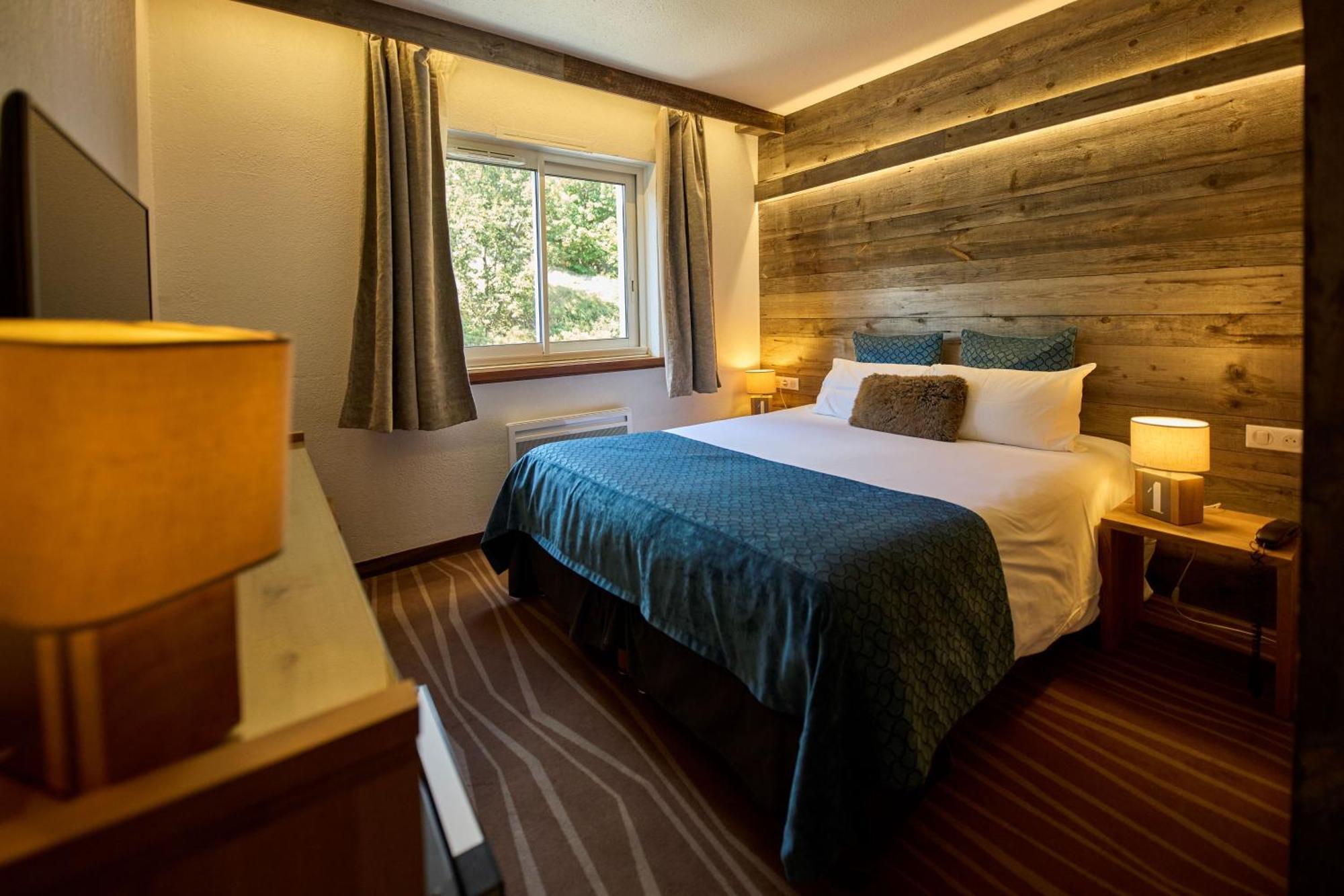 Hotel Le Grand Tetras Font-Romeu-Odeillo-Via Kültér fotó