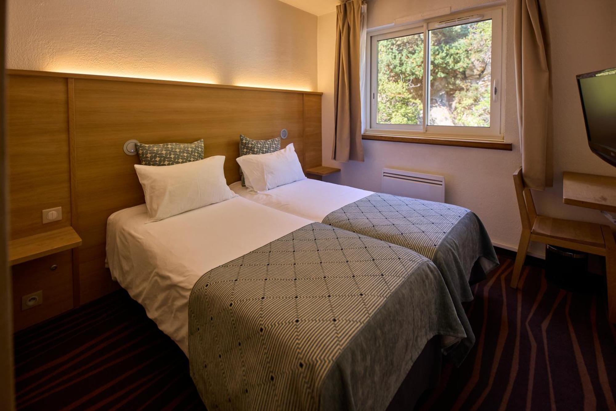 Hotel Le Grand Tetras Font-Romeu-Odeillo-Via Kültér fotó
